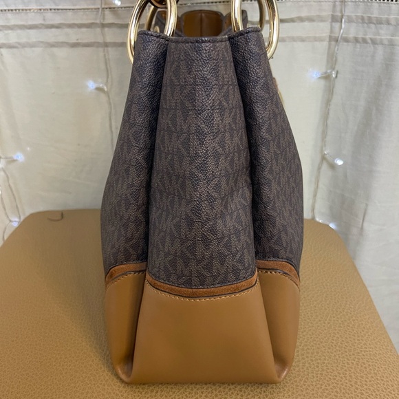 Michael Kors shoulder bag NWOT - Picture 5 of 14